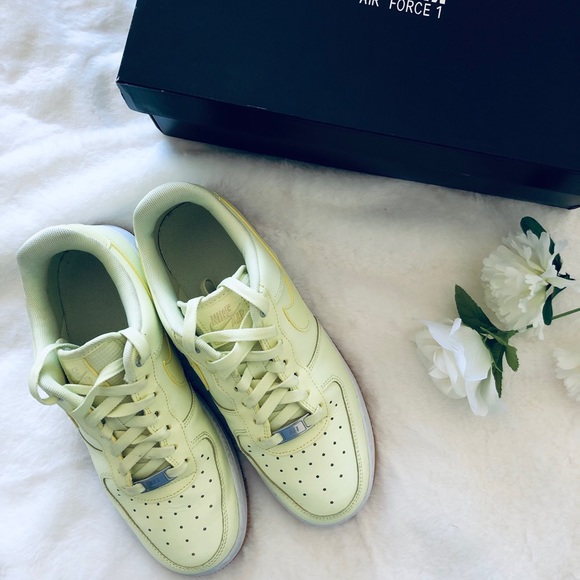 Nike Air Force 1. Wmn Sz 8.5. Fantastic condition - Picture 8 of 16